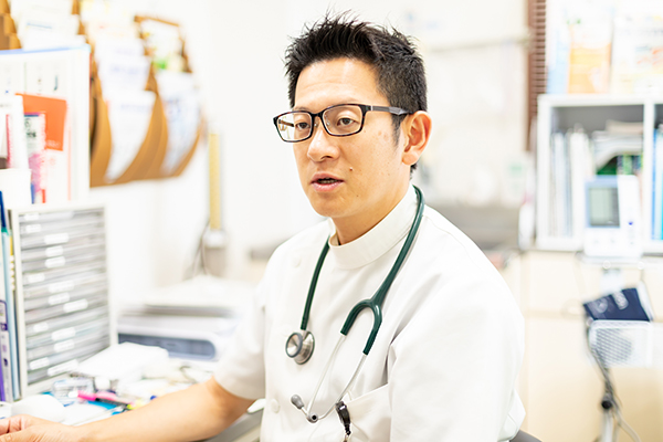 医師を志した原点は、祖父の診療姿と家族の病に向き合う日々