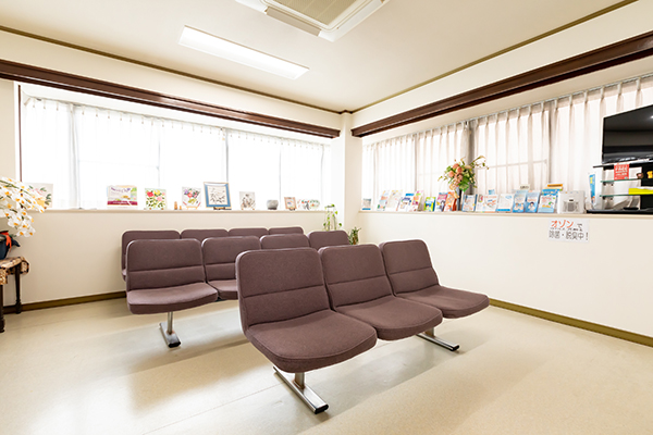 「内科×整形×在宅」の3軸診療。暮らしに寄り添う医療体制