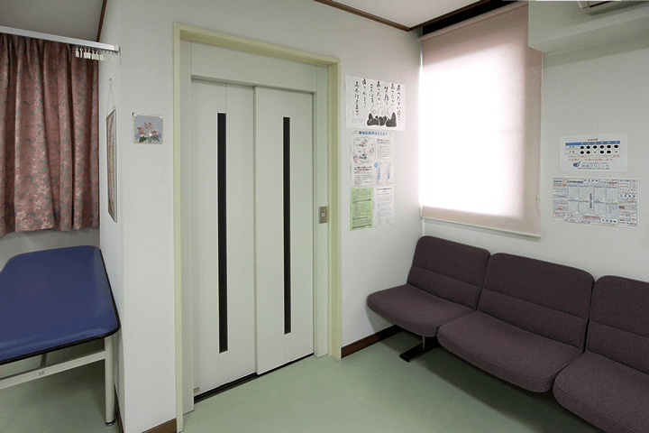 院内エレベーター